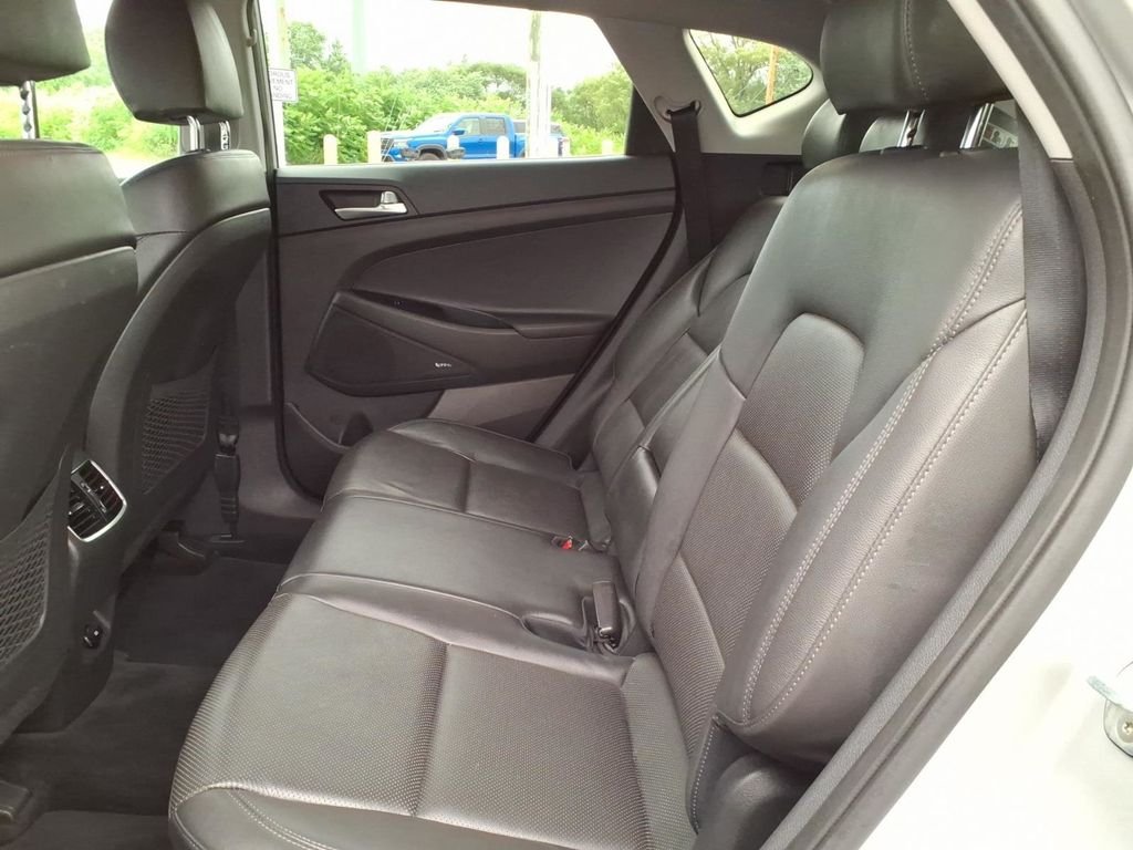 Used 2020 Stellar Silver Hyundai Limited image 30