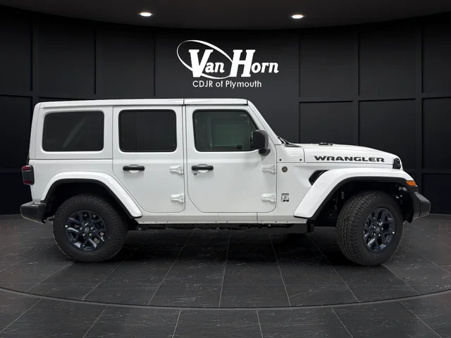 New 2026 Bright White Clear-Coat Exterior Paint Jeep 85th Anniversary Edition image 8