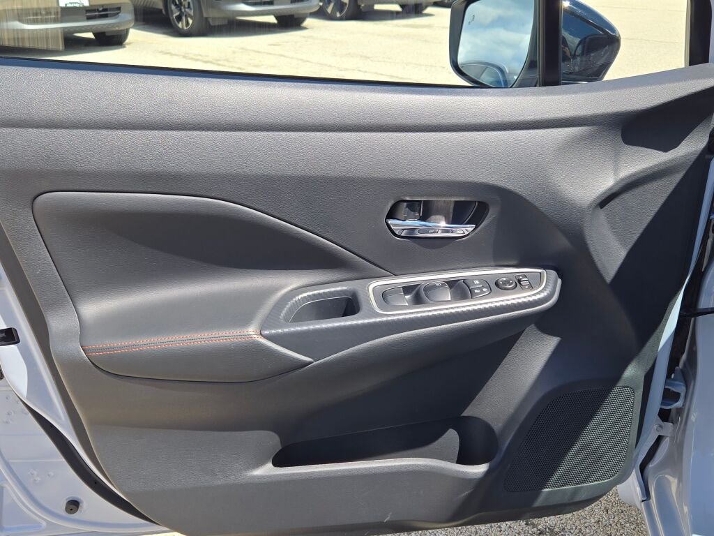 Certified Used 2025 Gray Nissan 1.6 SR image 19