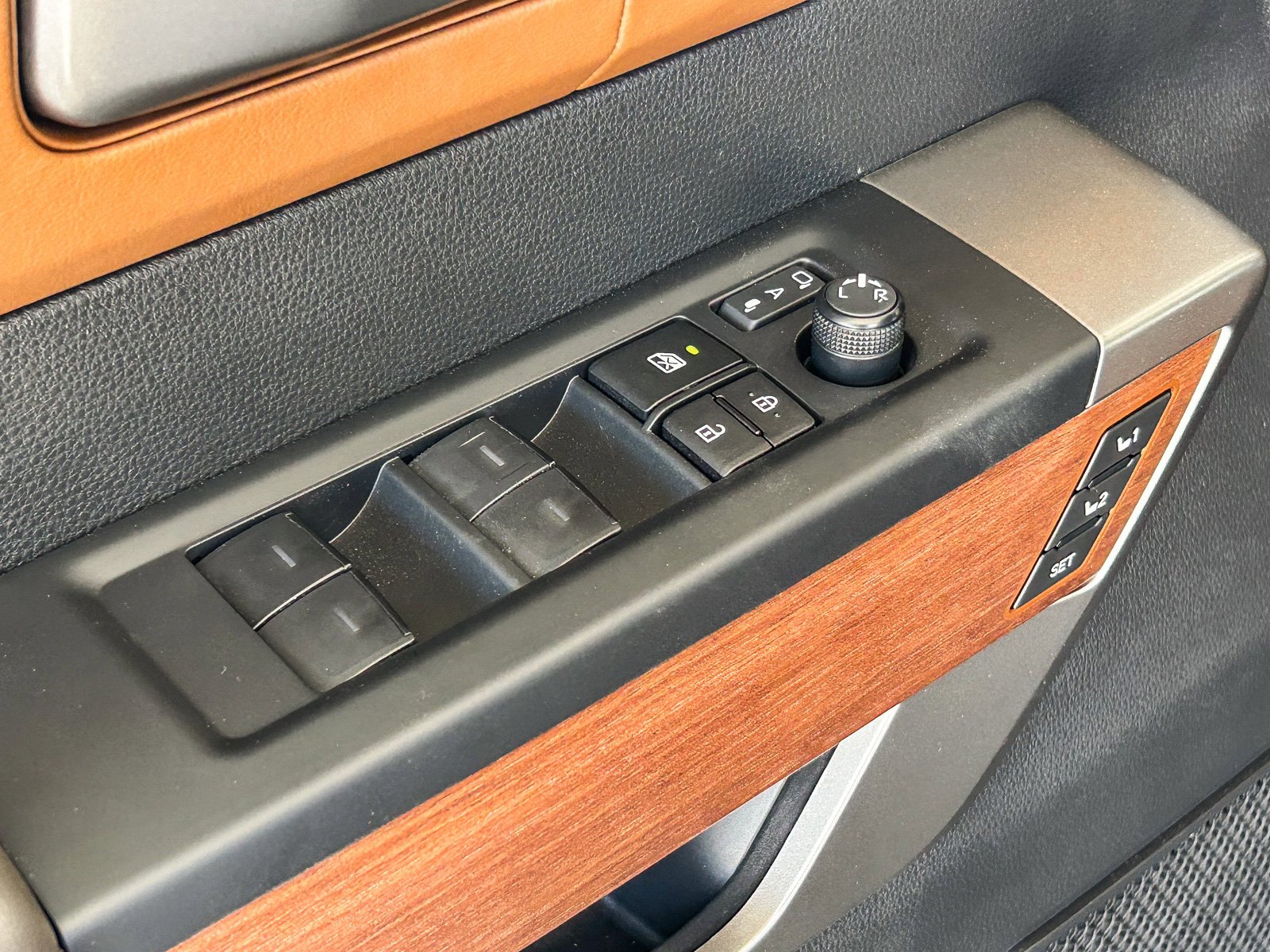 2026 Toyota Tundra 1794 Edition - Photo 25