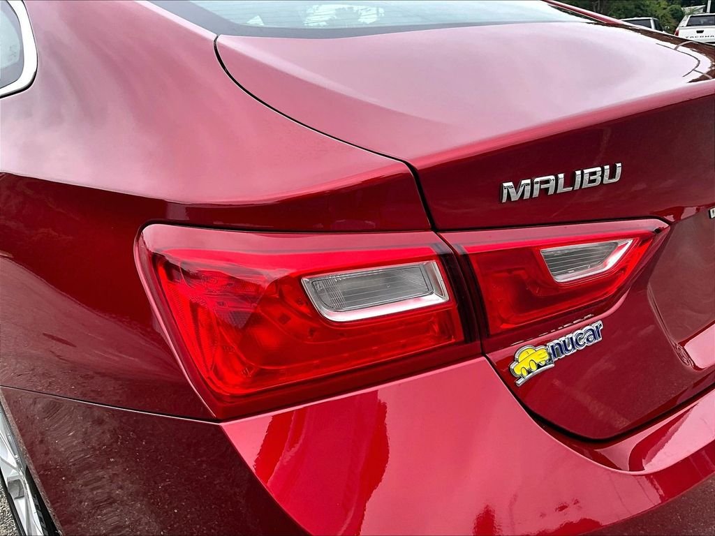 Used 2024 Red Chevrolet LT image 34