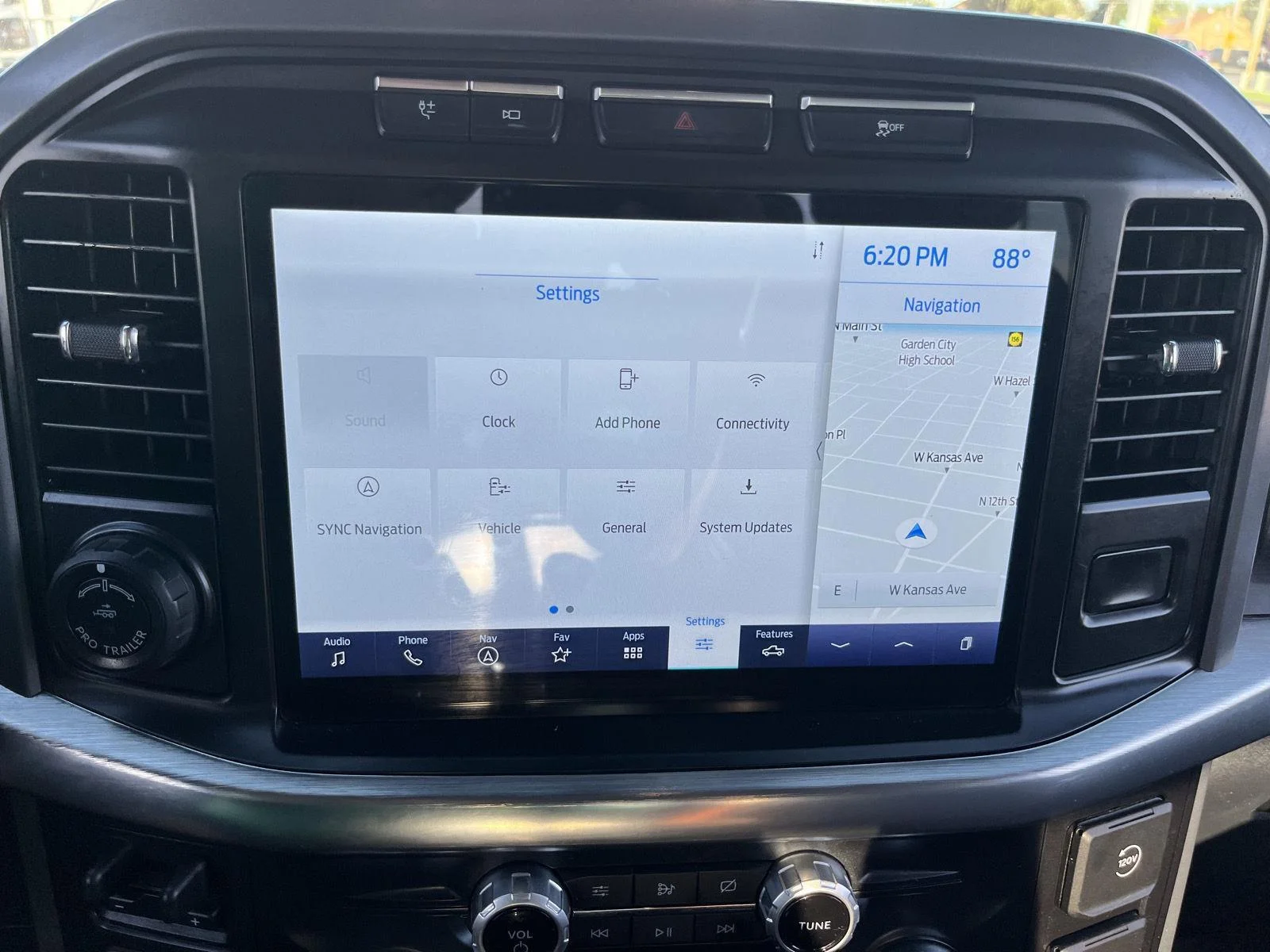 2021 Ford F-150 Lariat - Photo 22