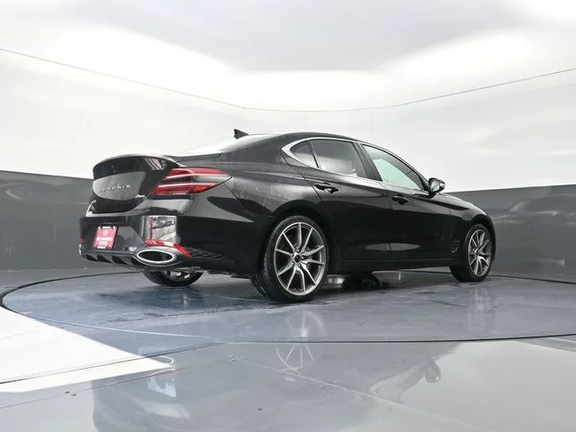 Used 2025 Black Genesis 2.5T image 37