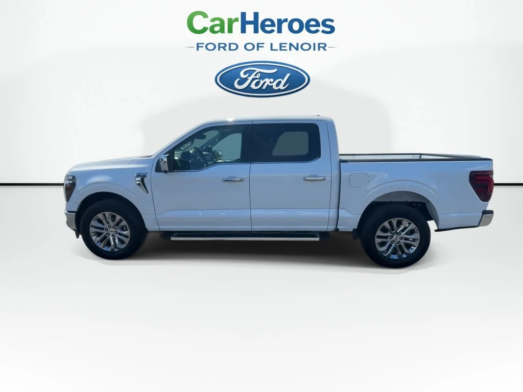 New 2026 Oxford White Ford Lariat® image 5