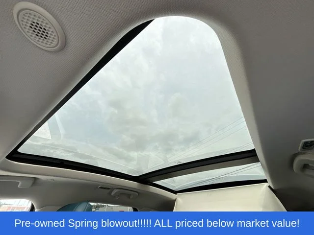 Used 2020 White Lincoln Reserve image 31