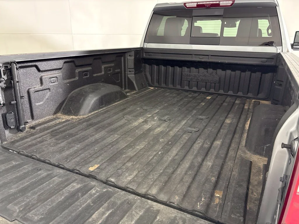 Used 2024 Gray Chevrolet High Country image 21