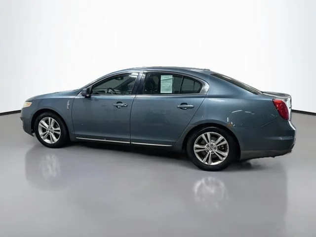 Used 2010 Blue Lincoln NA image 9