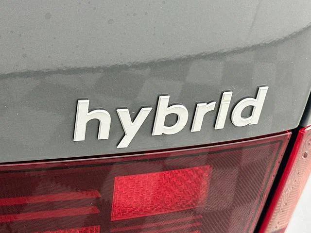 New 2026 Hyundai SANTA FE HYBRID SE