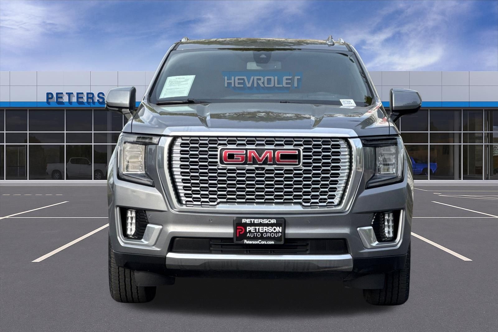 Used 2021 Gray GMC Denali image 9