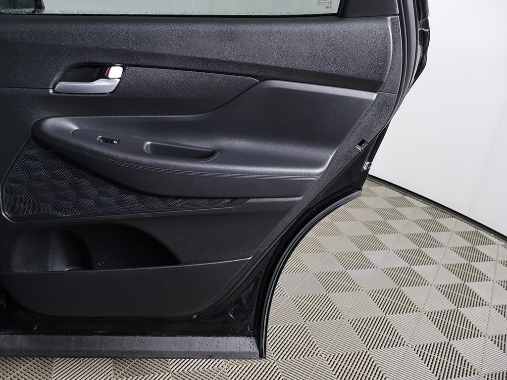 Used 2021 Black Hyundai SEL image 23