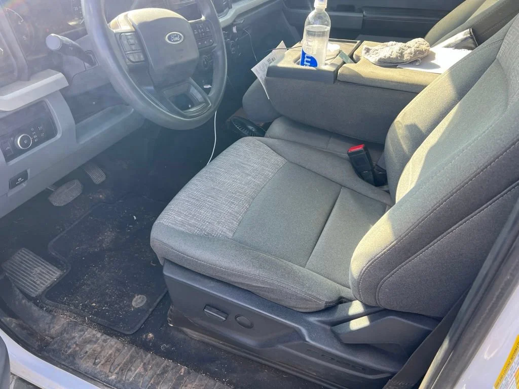 Used 2024 Oxford White Ford XL image 6