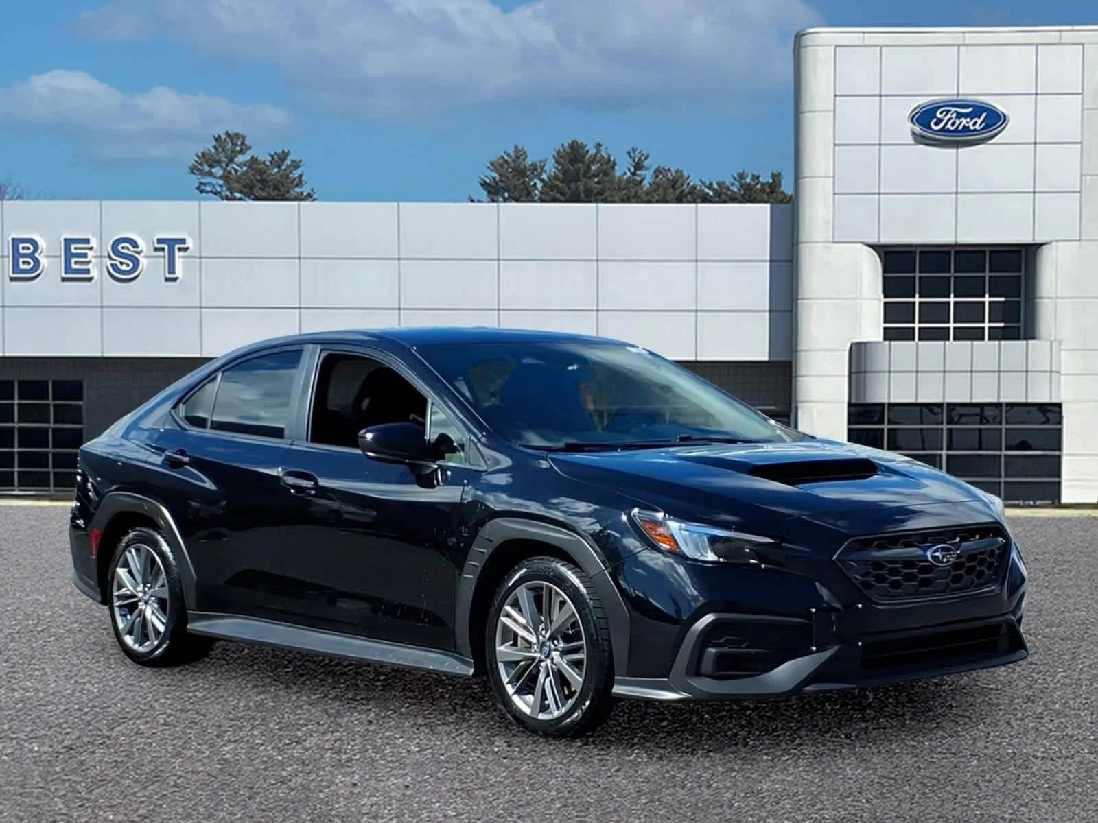 Used 2024 Crystal Black Silica Subaru  image 9