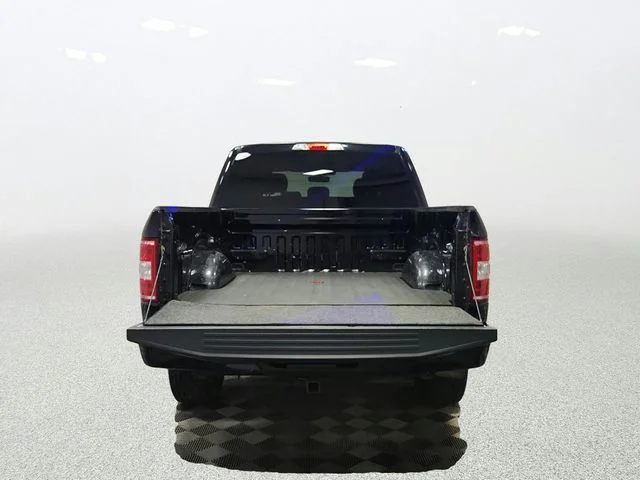Used 2019 Black Ford XL image 18