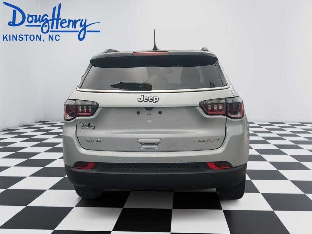 Used 2025 Silver Jeep Limited image 4