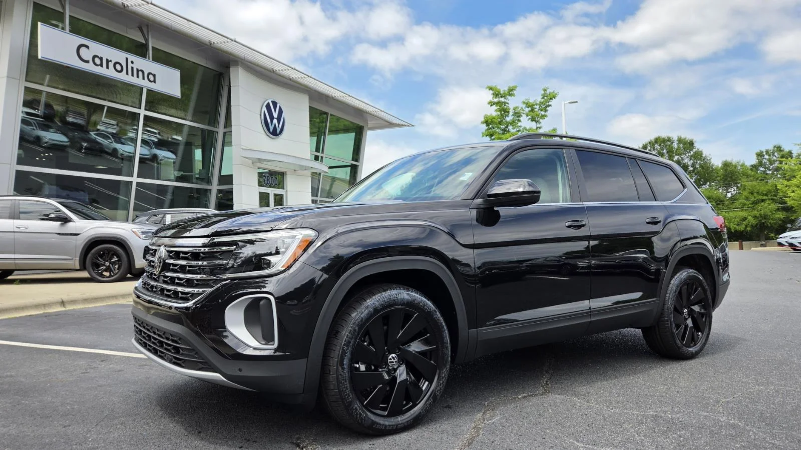 2026 Volkswagen Atlas 2.0T SE w/Tech's photo