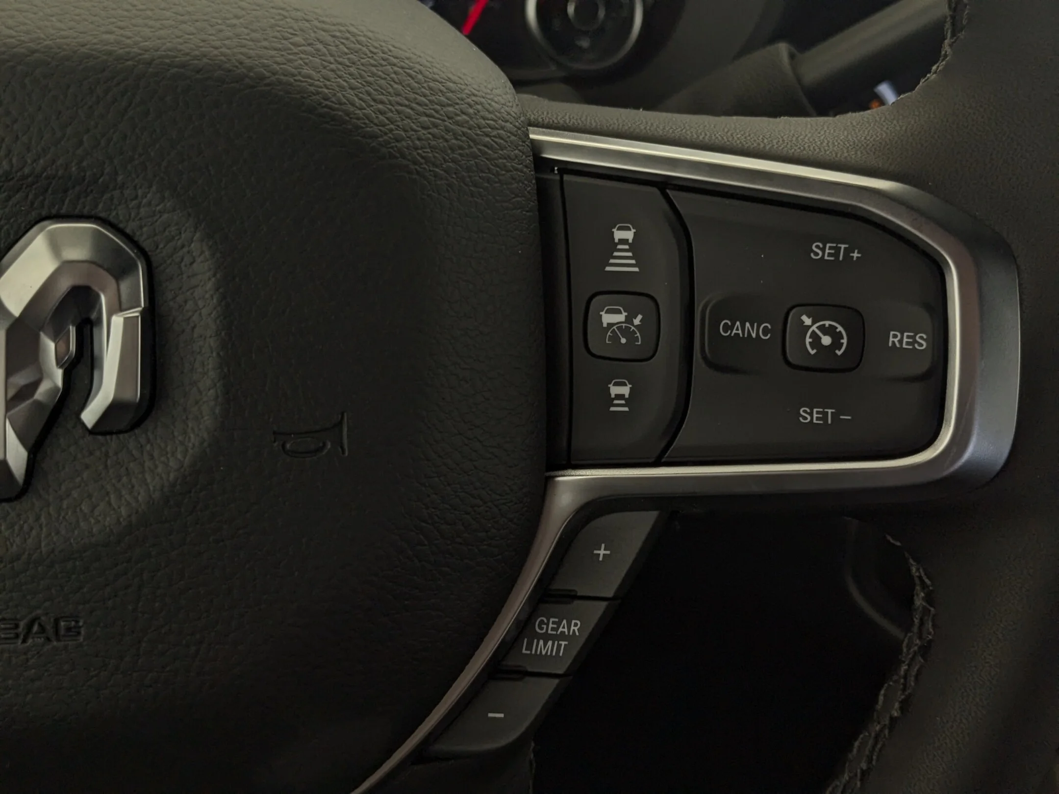 New 2026 Black RAM Rebel - - Level 1 Grp - 5th Wheel/Gooseneck Prep - Ventilated Leather Seats - Alpine Audio & More! image 18