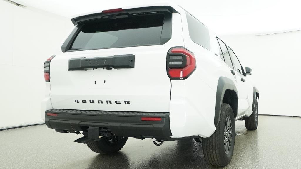 New 2026 Ice Cap Toyota SR5 image 21