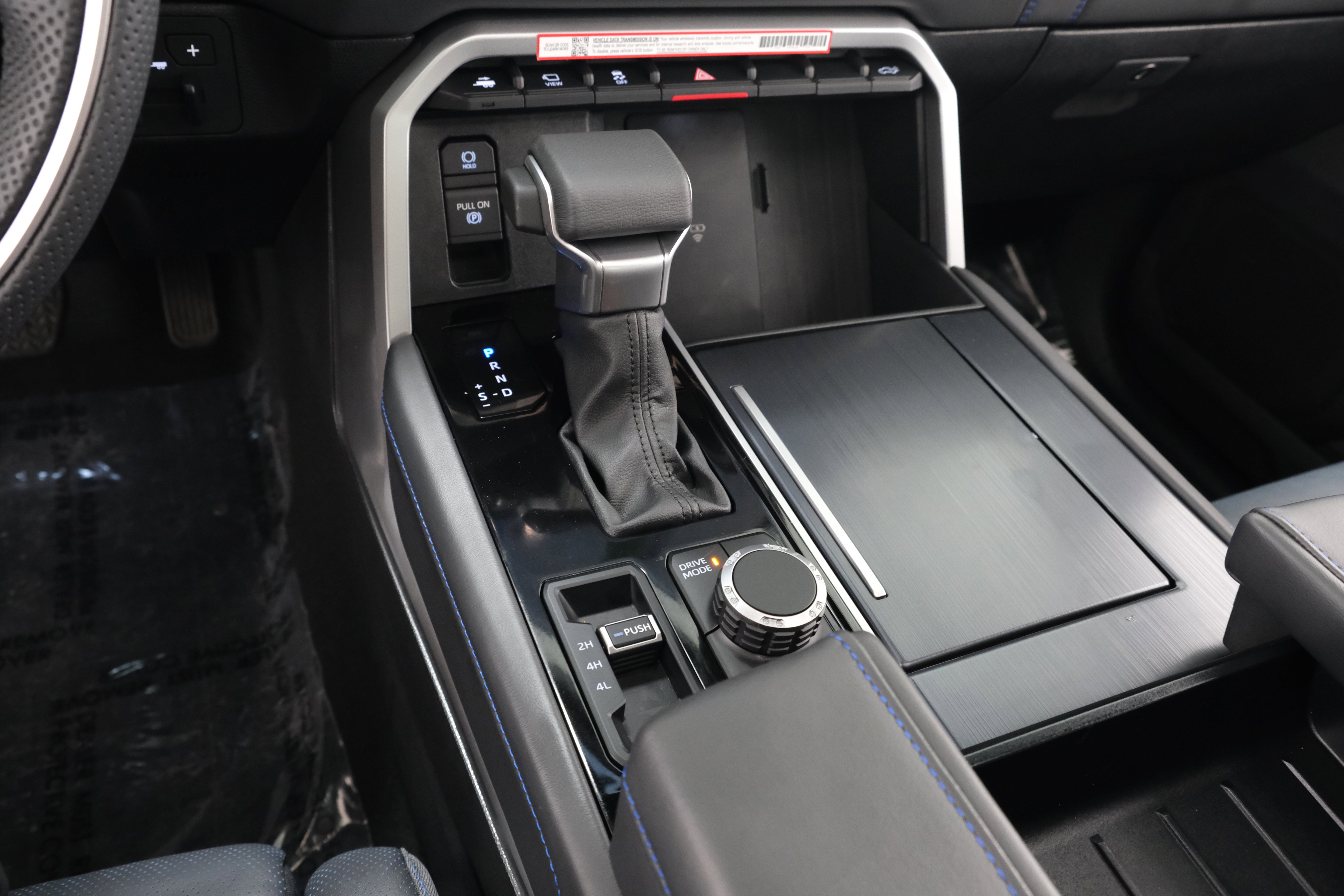 2025 Toyota Tundra Platinum - Photo 25