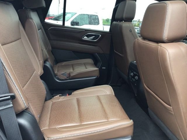 Used 2023 Summit White Chevrolet High Country image 23