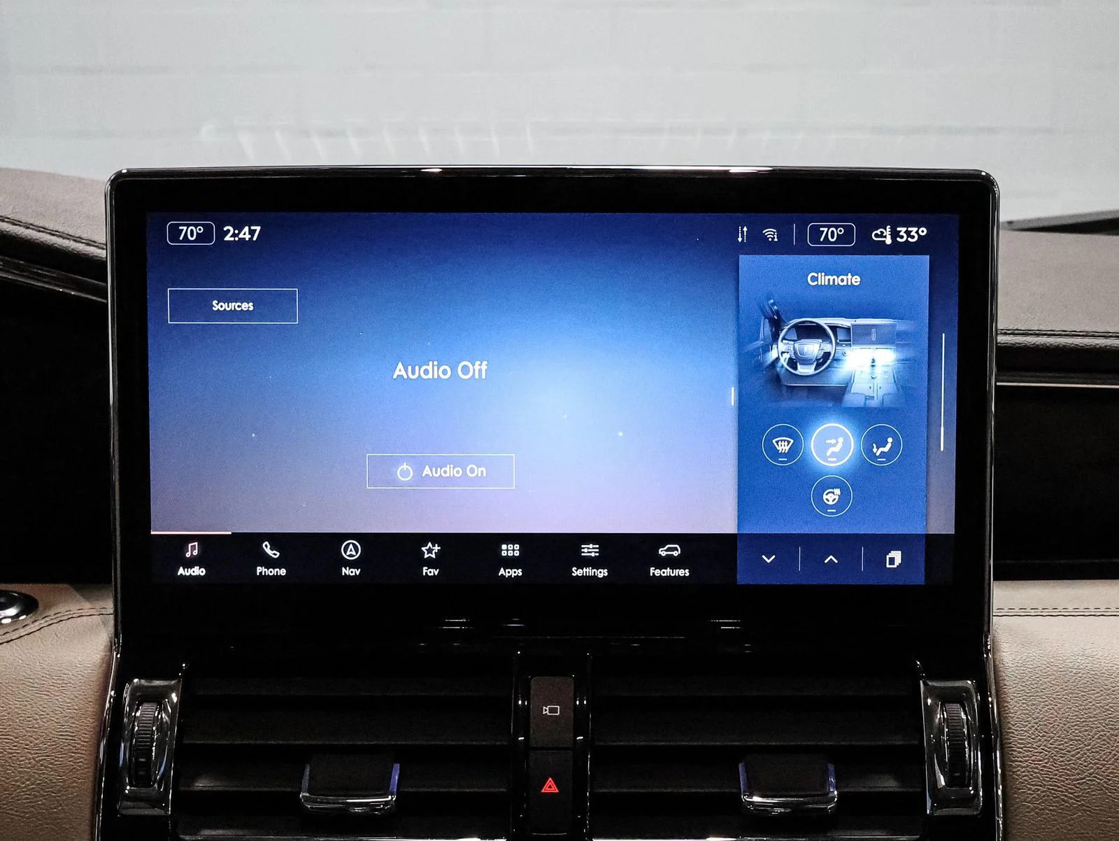 Used 2022 Black Lincoln Reserve image 30