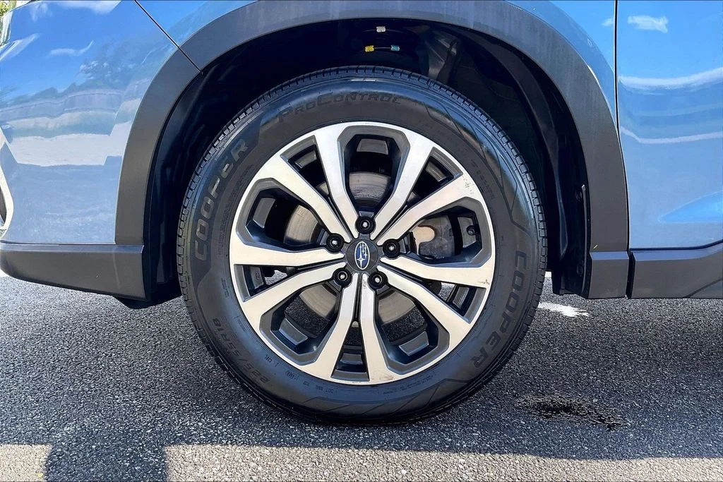 Used 2020 Blue Subaru Limited image 8