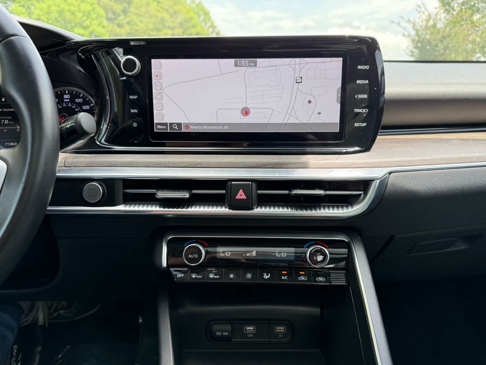 Used 2023 Everlasting Silver Kia EX image 19