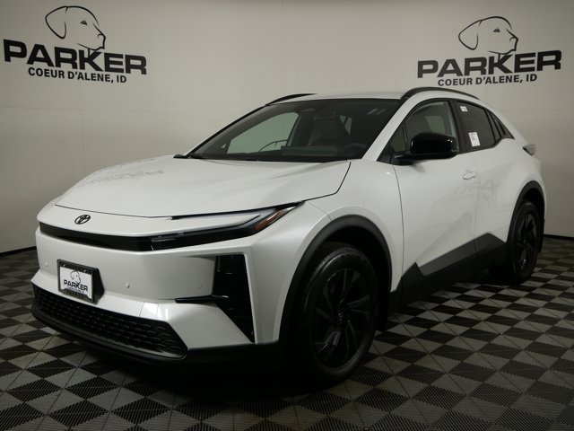 New 2026 Wind Chill Pearl Toyota SE image 1