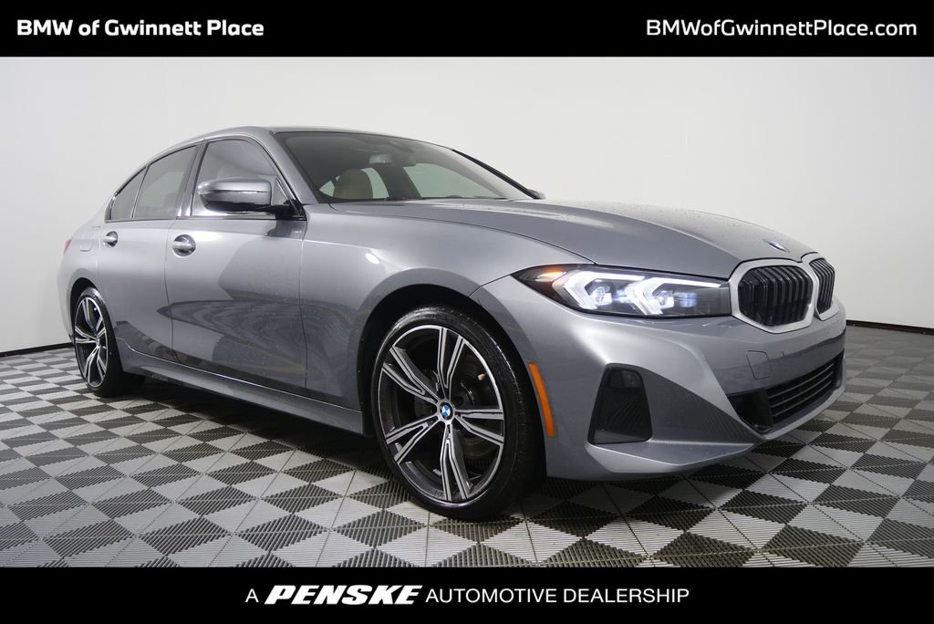 2023 BMW 3 Series 330i Sedan's photo