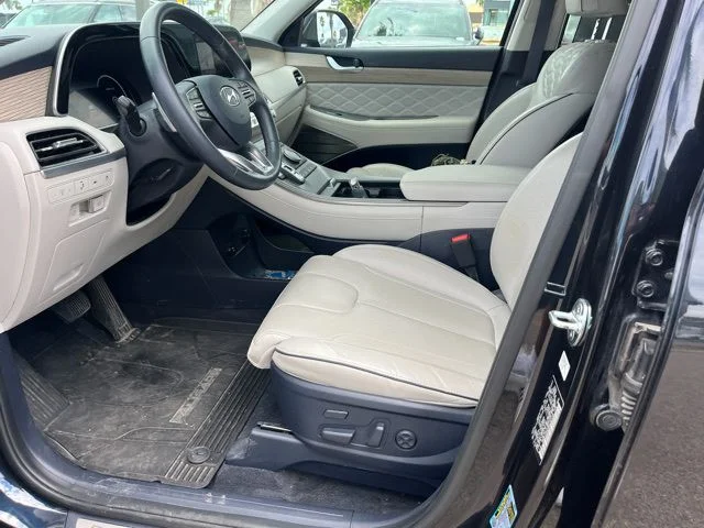 Used 2021 White Hyundai Calligraphy image 7