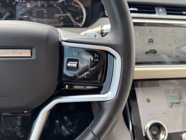 Used 2023 Eiger Gray Metallic Land Rover S image 9