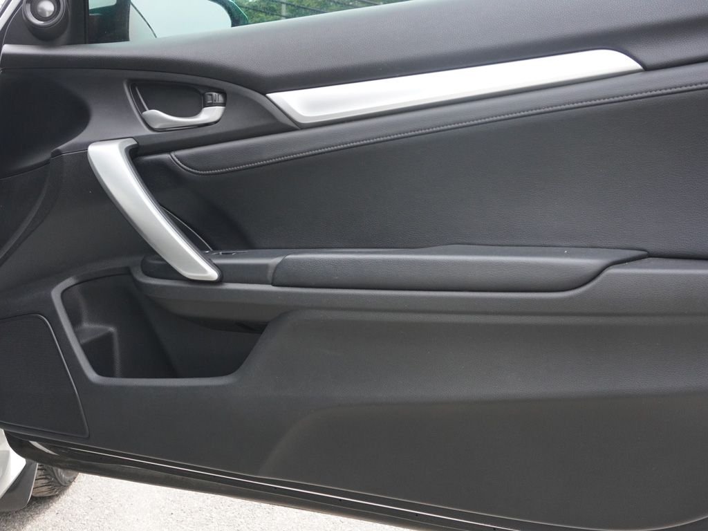 Used 2019  Honda Touring image 20
