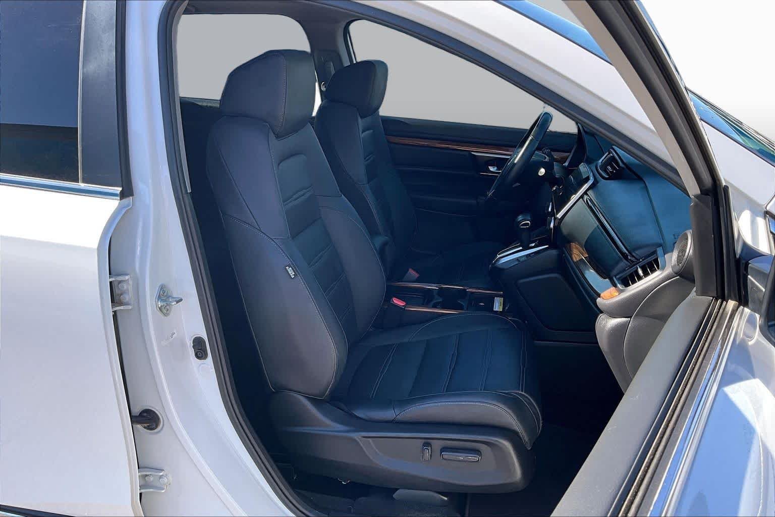 Used 2021 Platinum White Pearl Honda Touring image 9