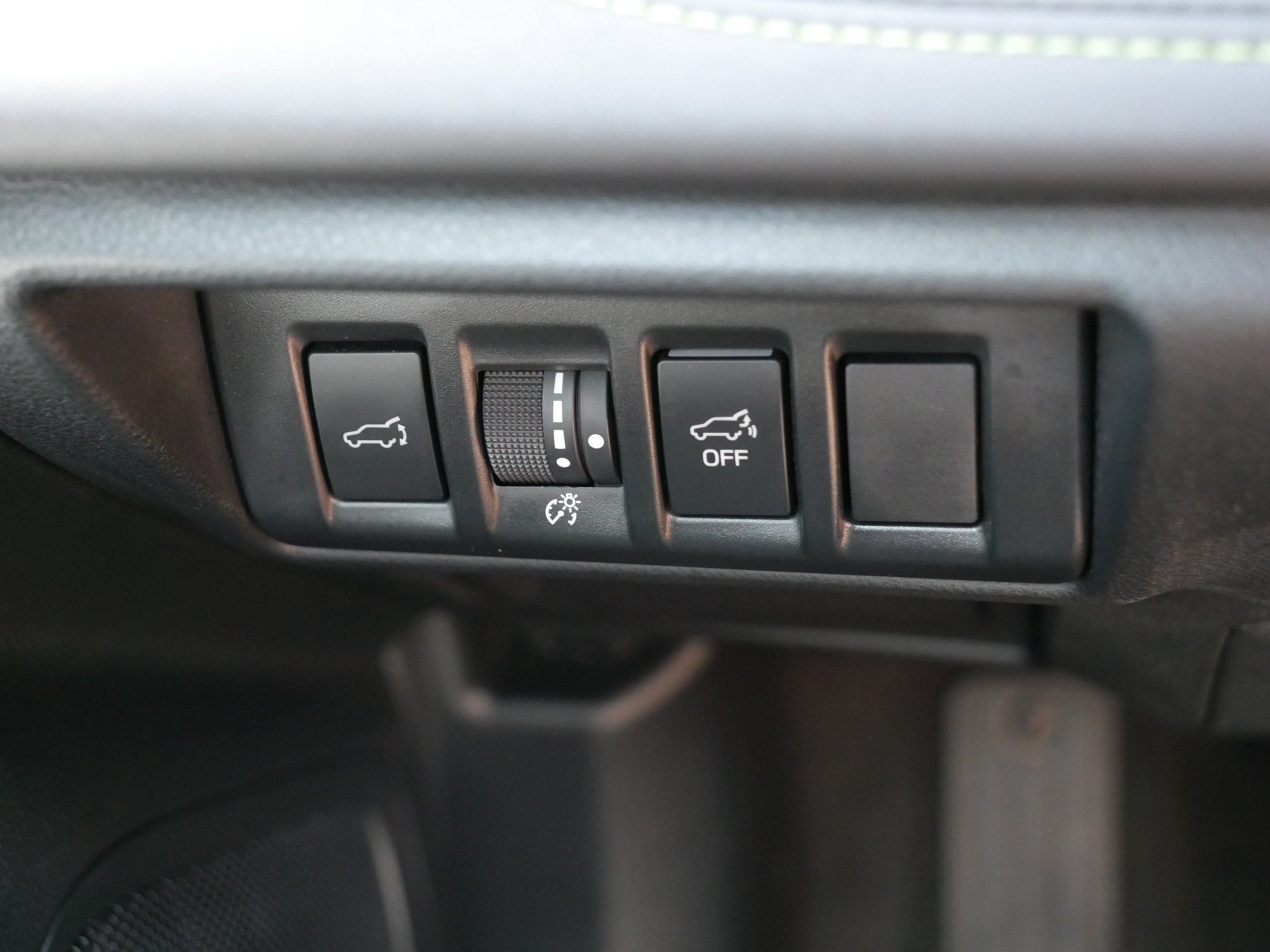 Used 2025 Magnetite Gray Metallic Subaru Onyx Edition image 26
