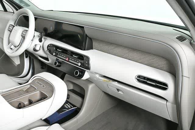 New 2026 Creamy White Pearl Hyundai Limited FWD image 36