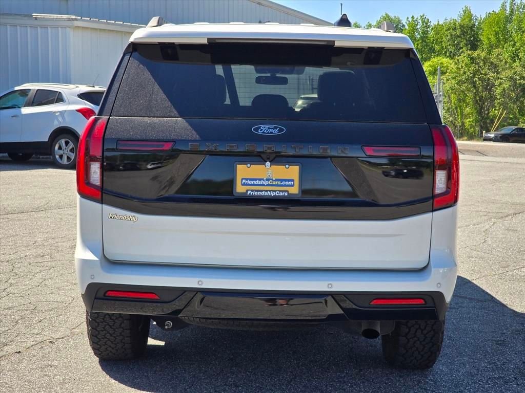 Used 2025 White Ford Tremor image 25