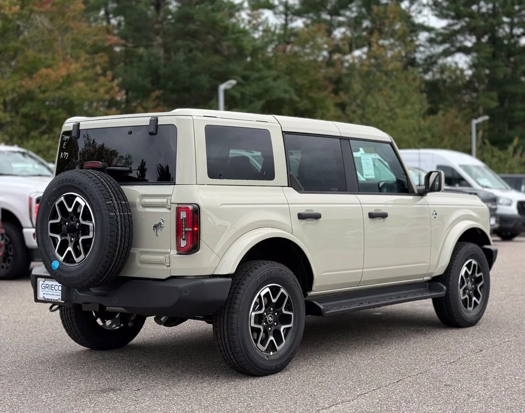 New 2026 Beige Ford Outer Banks image 4