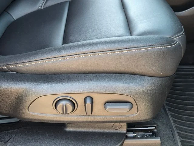 Used 2023 Gray Chevrolet LT Leather image 22