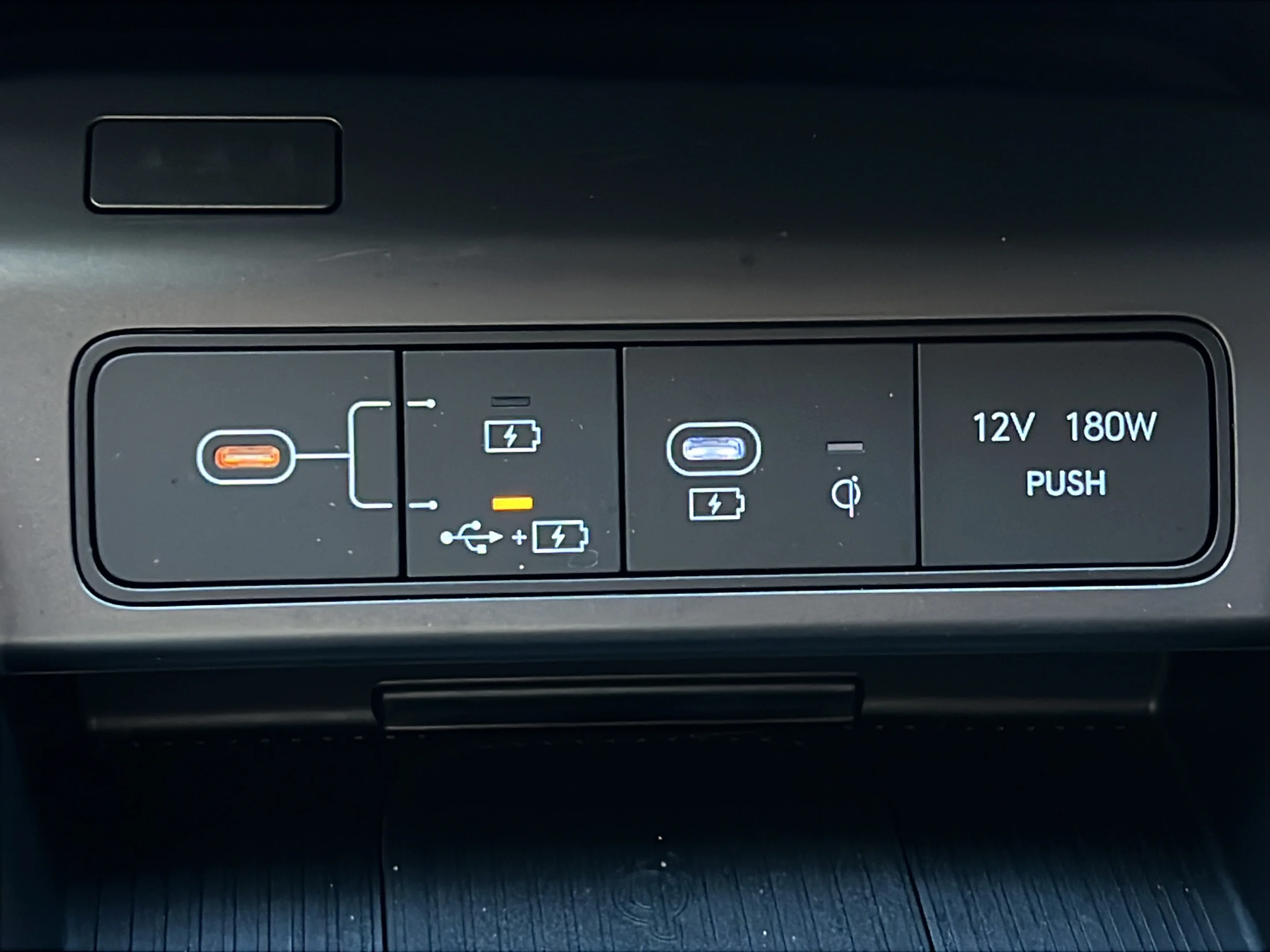 Used 2025 Abyss Black Pearl Hyundai SEL Convenience image 17