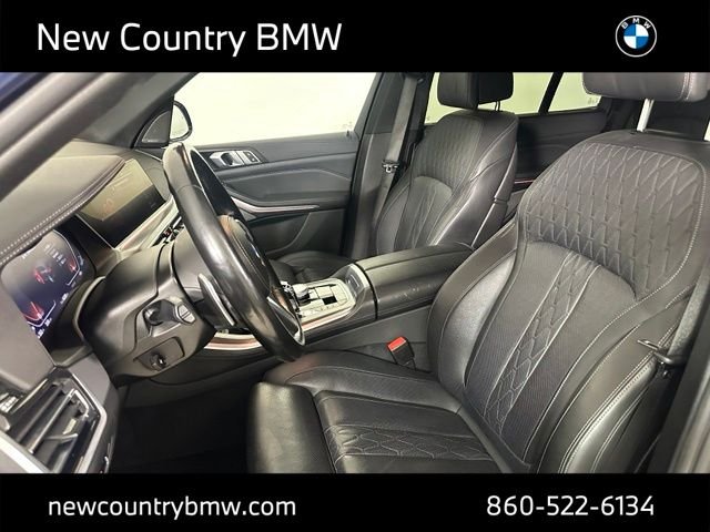 Used 2023 Phytonic Blue Metallic BMW M50i image 12