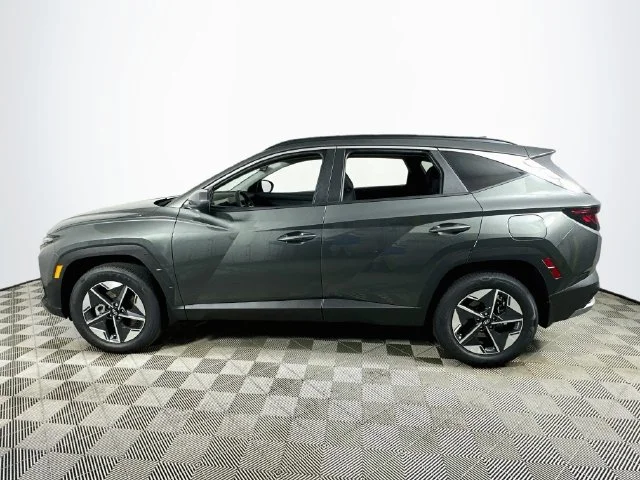 New 2026 Gray Hyundai SEL image 6