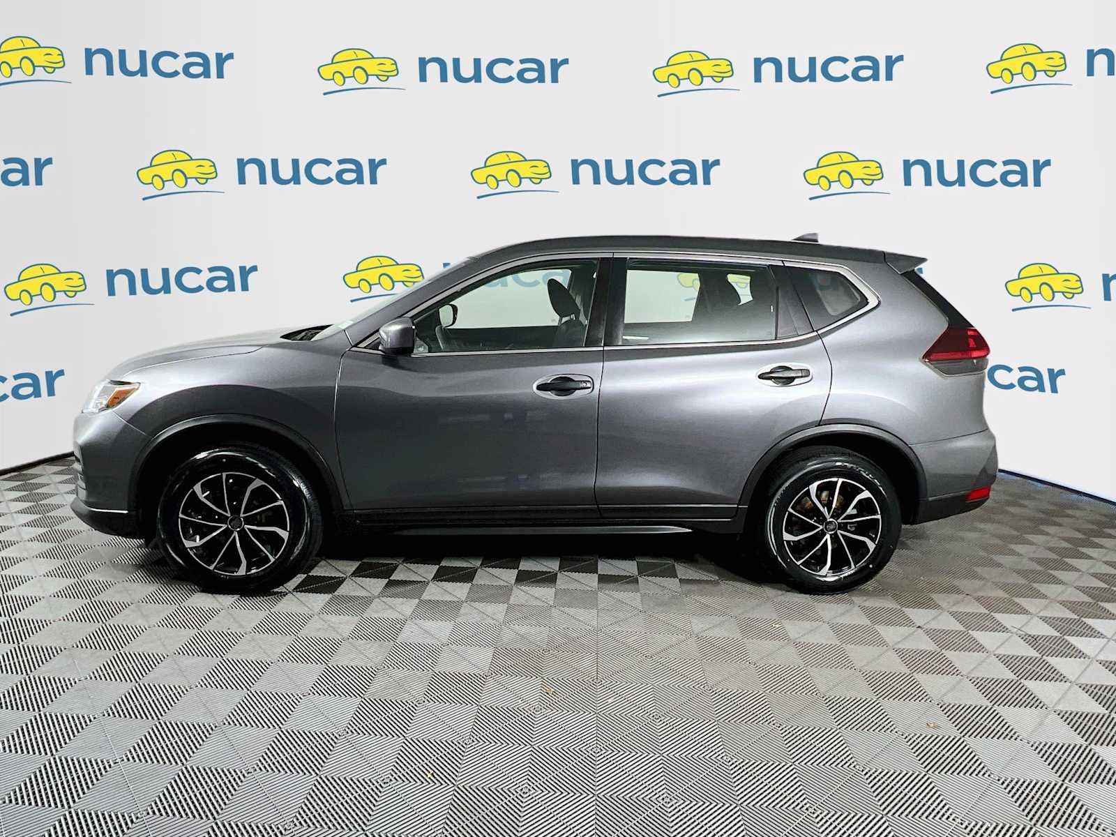 Used 2020 Gun Metallic Nissan S image 4
