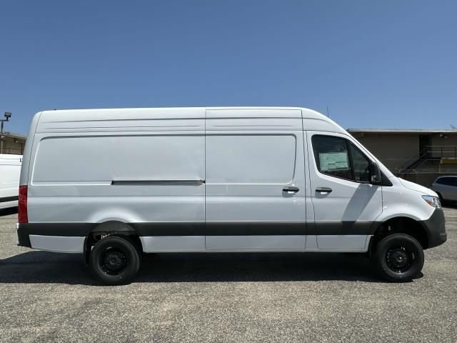 2025 Mercedes-Benz Sprinter Cargo Van Base - Photo 11