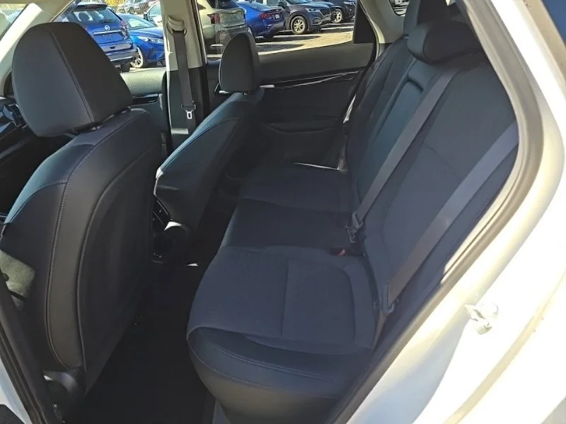 Used 2024 White Kia S image 29