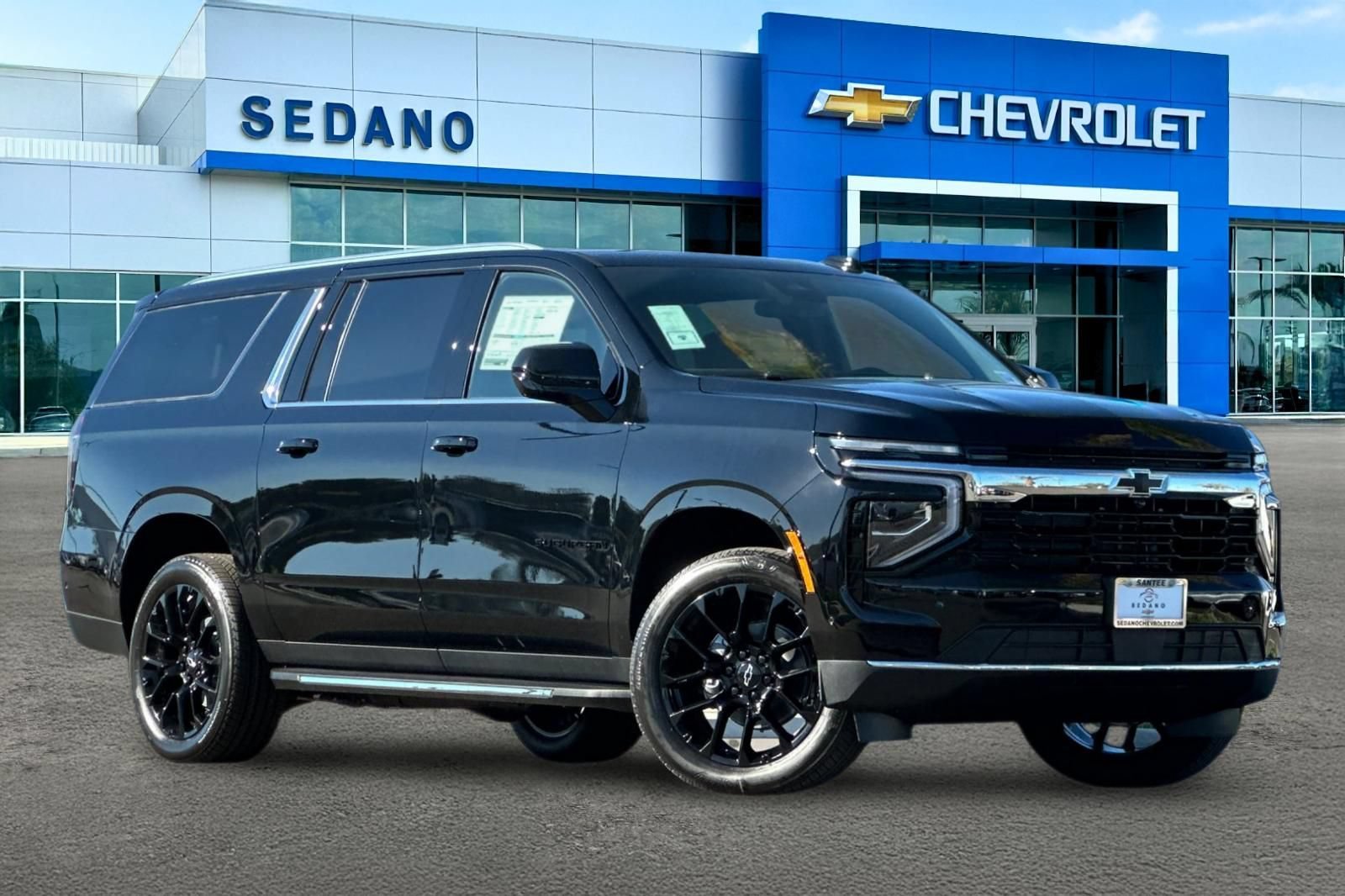 2026 Chevrolet Suburban LS - Photo 2