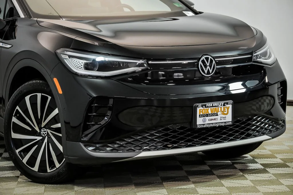 Certified 2023 Volkswagen ID.4 PRO S PLUS with VIN 1V2JNPE88PC041304 for sale in St. Charles, IL