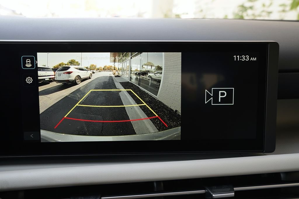 New 2026 Shimmering Silver Hyundai SEL image 40