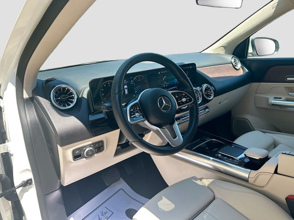 Used 2023 Polar White Mercedes-Benz 250 image 10