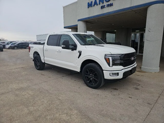 New 2025 Star White Metallic Tri-Coat Ford Platinum® image 32