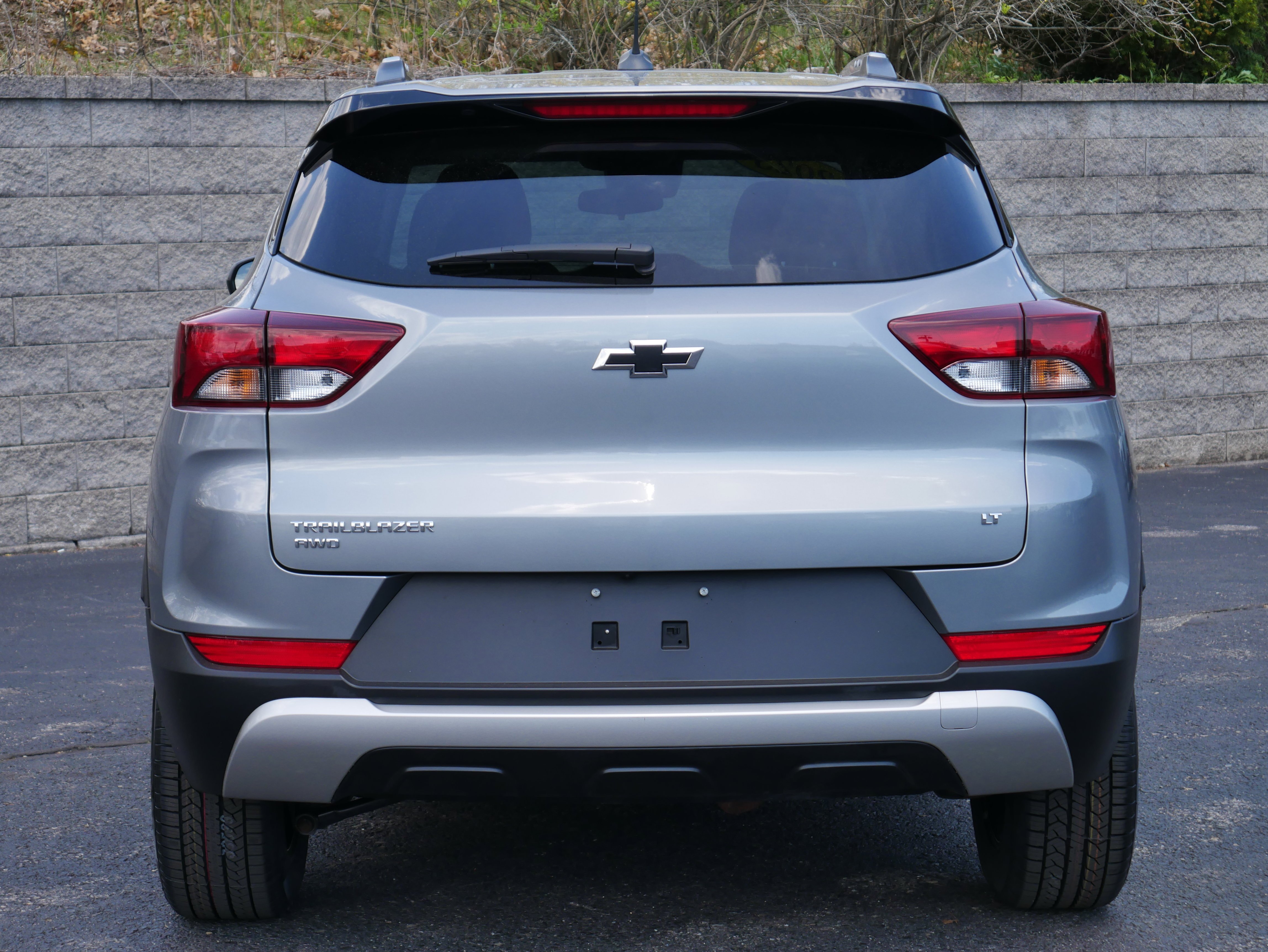 Used 2023 Sterling Gray Metallic Chevrolet LT image 5
