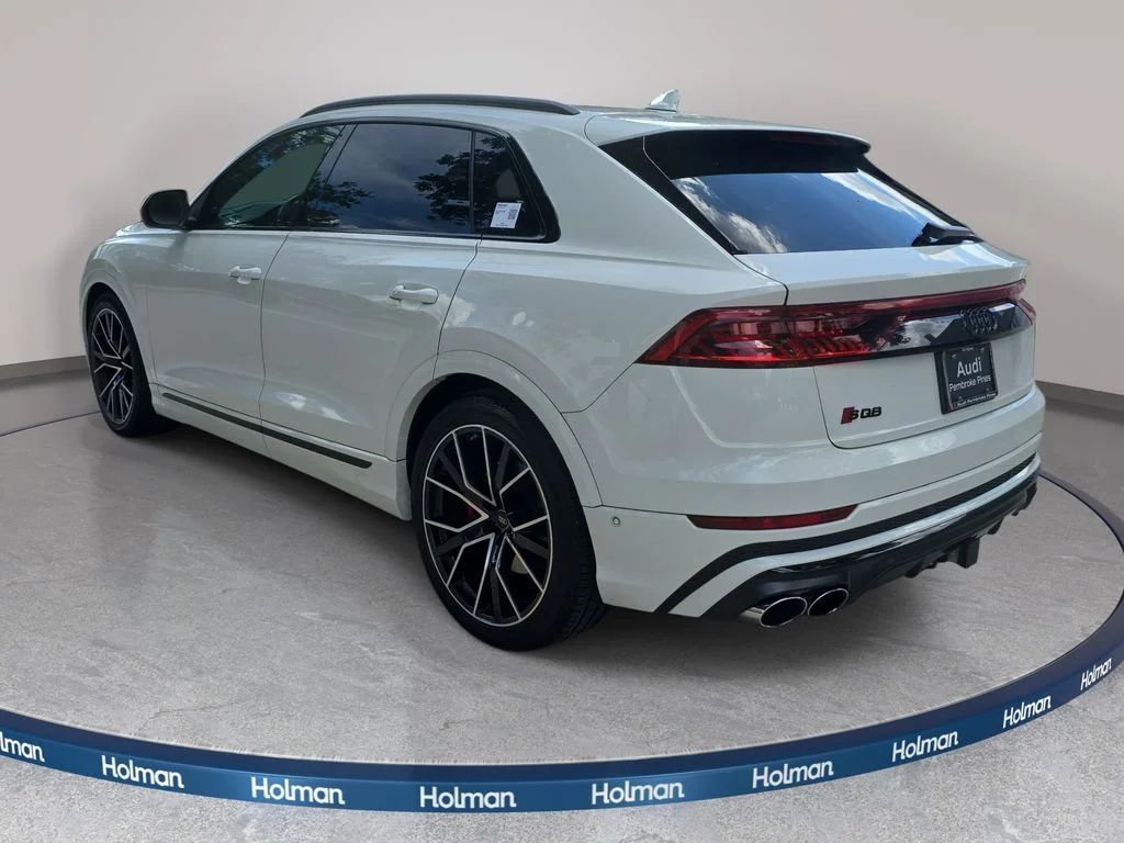 Used 2023 White Audi 4.0T Prestige image 10